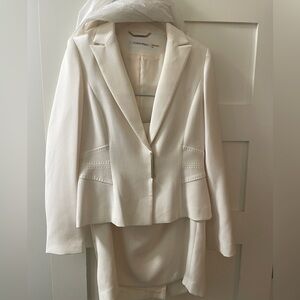 Calvin Klein Off-White Skirt Suit Size 4